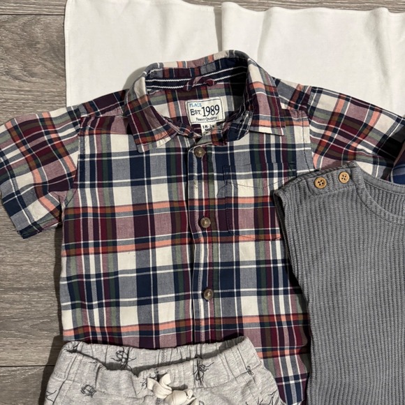 18 Months Button Down Shirt Boy 5pc Bundle Many Brands Shorts Pants & Bodysuit - Picture 2 of 11